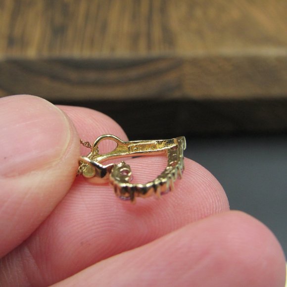 18" 10K Gold Topaz Heart Diamond Accent Necklace - Picture 4 of 7